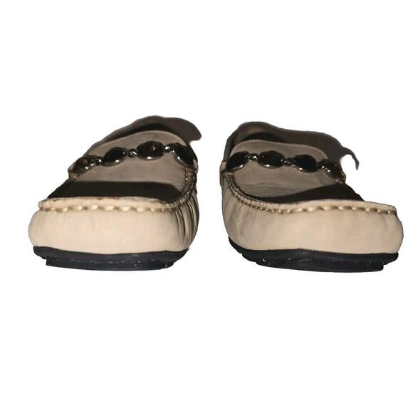 NWOB! Stuart Weitzman Suede Leather Driving Loafer Jeweled Women's Size 7.5 Tan - Picture 4 of 16